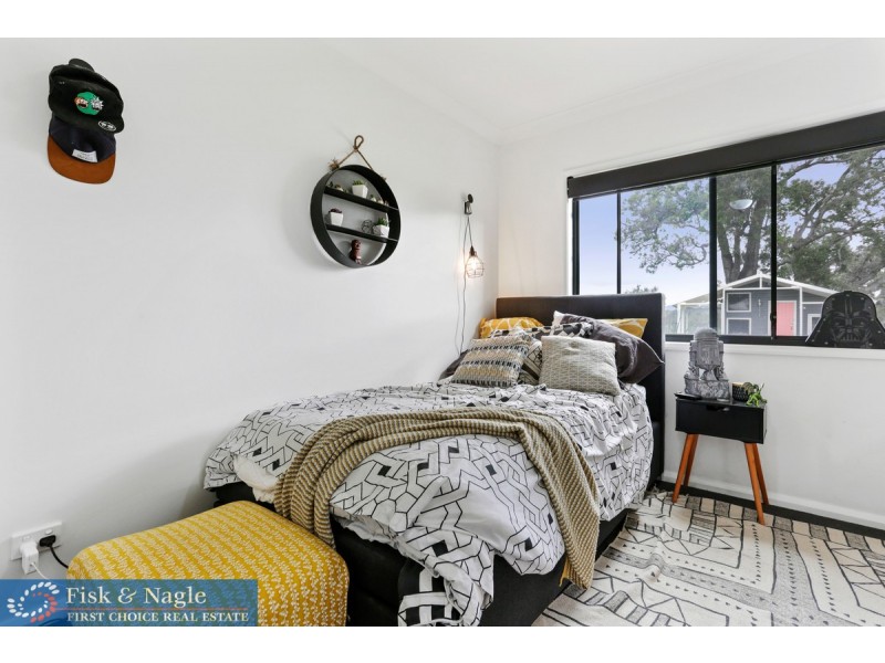 13 Newlyns Place, Frogs Hollow NSW 2550
