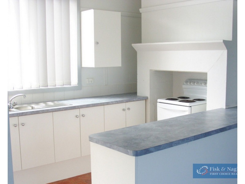 2/11 Little Church Street, Bega NSW 2550
