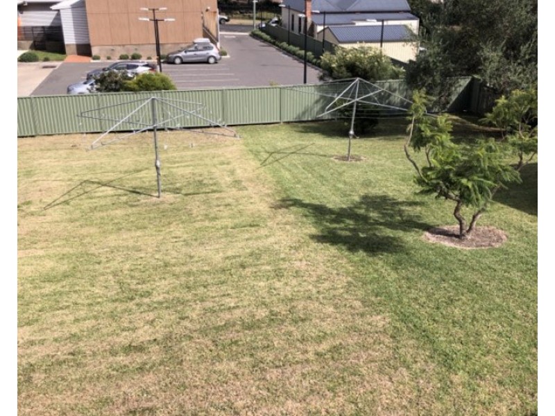 2/11 Little Church Street, Bega NSW 2550