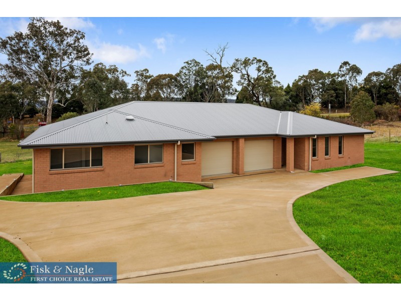 7b Denison Close, Bega NSW 2550