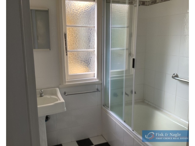 1/186 Auckland Street, Bega NSW 2550