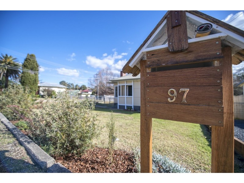 97 Ravenswood Street, Bega NSW 2550