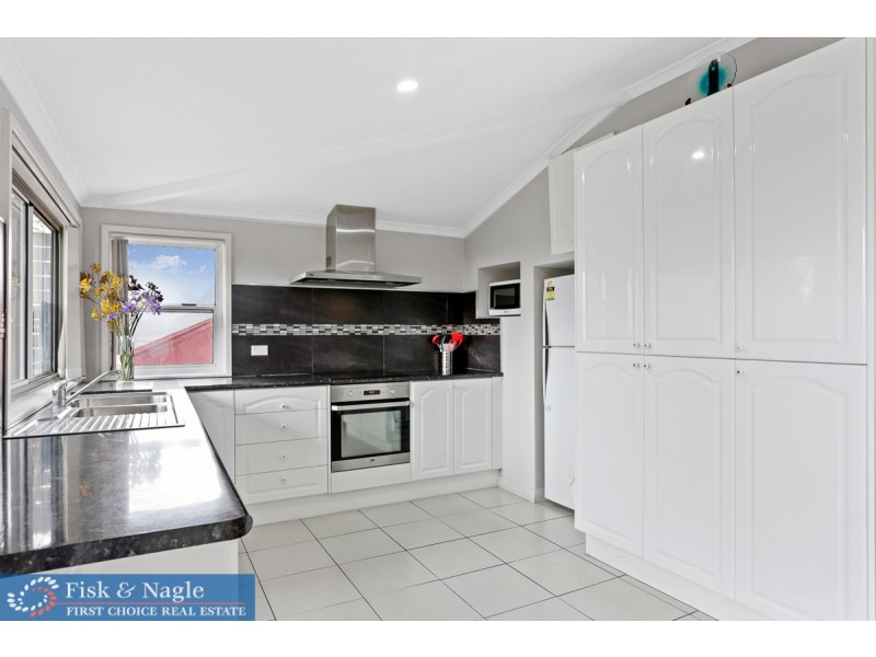 222 Auckland Street, Bega NSW 2550
