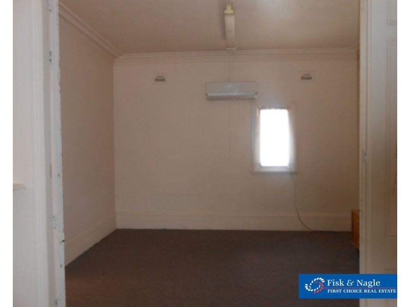 4/16 Canning Street, Bega NSW 2550