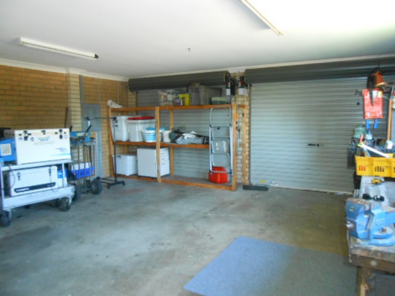 73 Mountview Close, Bega NSW 2550