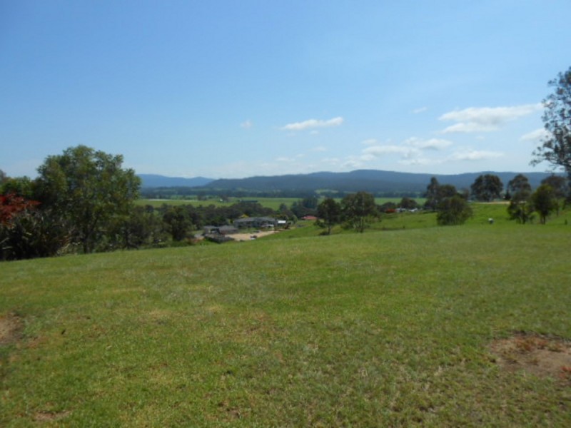 73 Mountview Close, Bega NSW 2550