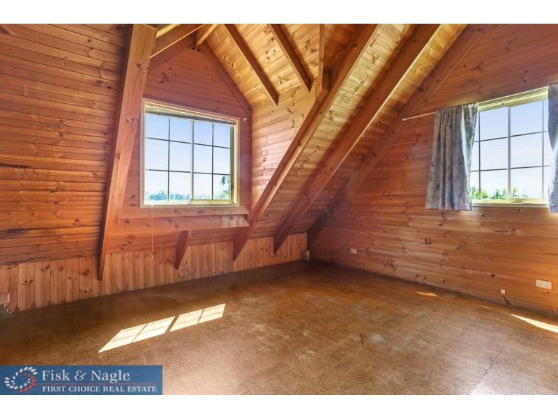 34 Miners Close, Bega NSW 2550