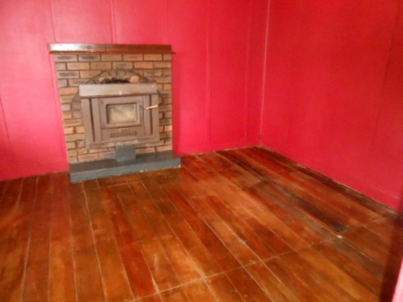 3 Albert Street, Bega NSW 2550