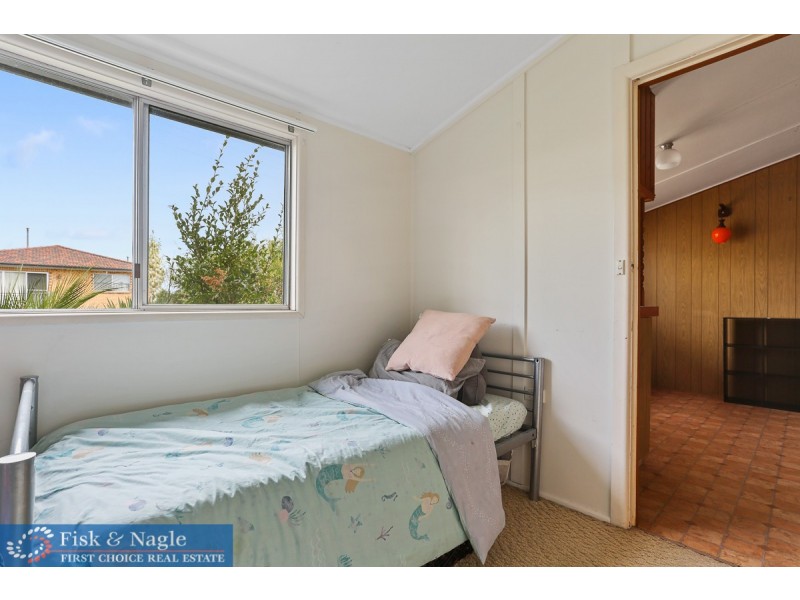 5 Heath Street, Bega NSW 2550