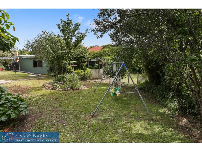 5 Heath Street, Bega NSW 2550