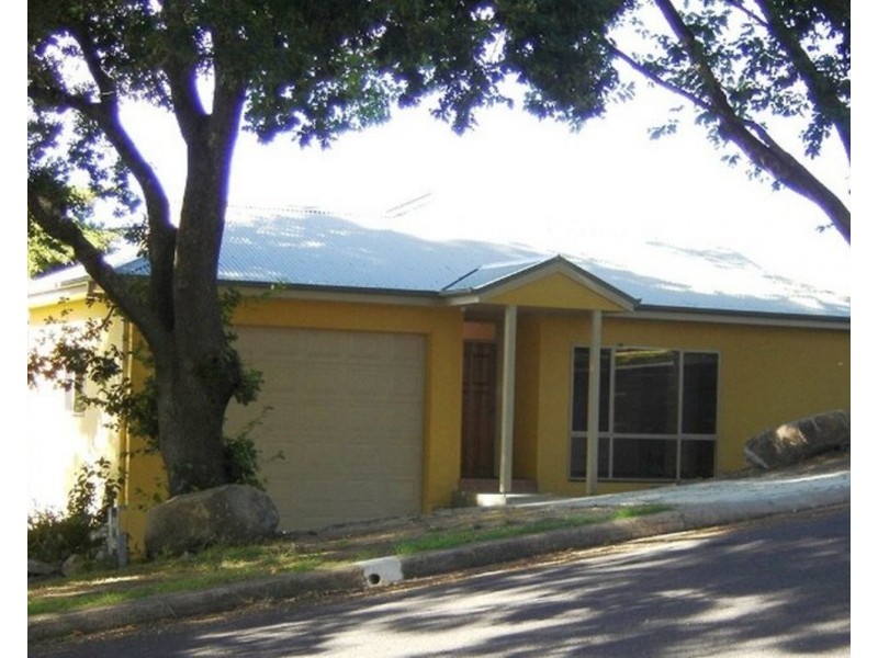 16 Belmore Street, Bega NSW 2550