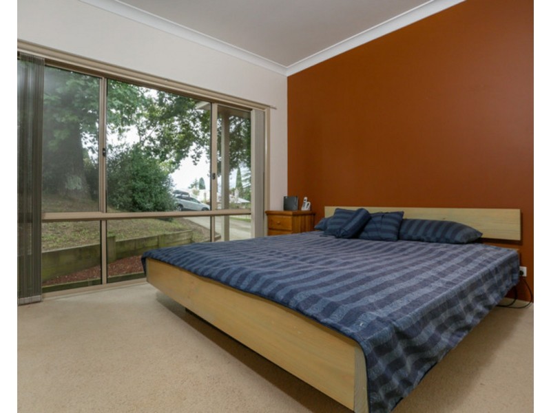 16 Belmore Street, Bega NSW 2550
