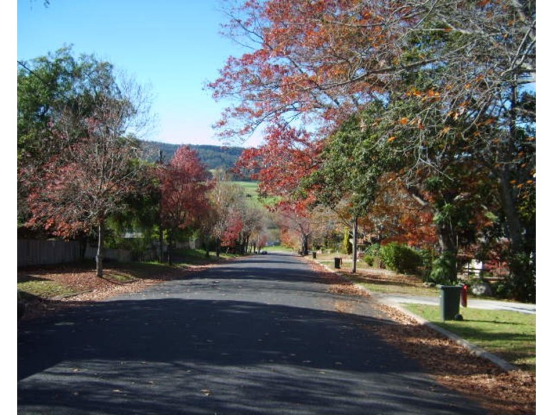 16 Belmore Street, Bega NSW 2550