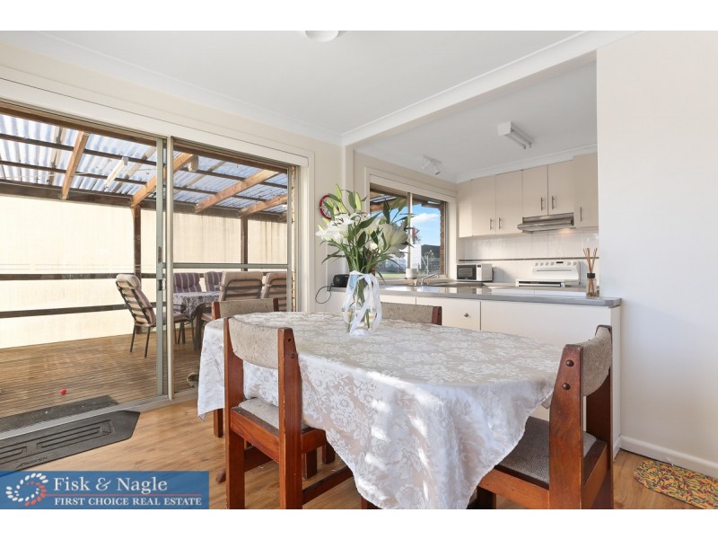 24 Laws Drive, Bega NSW 2550