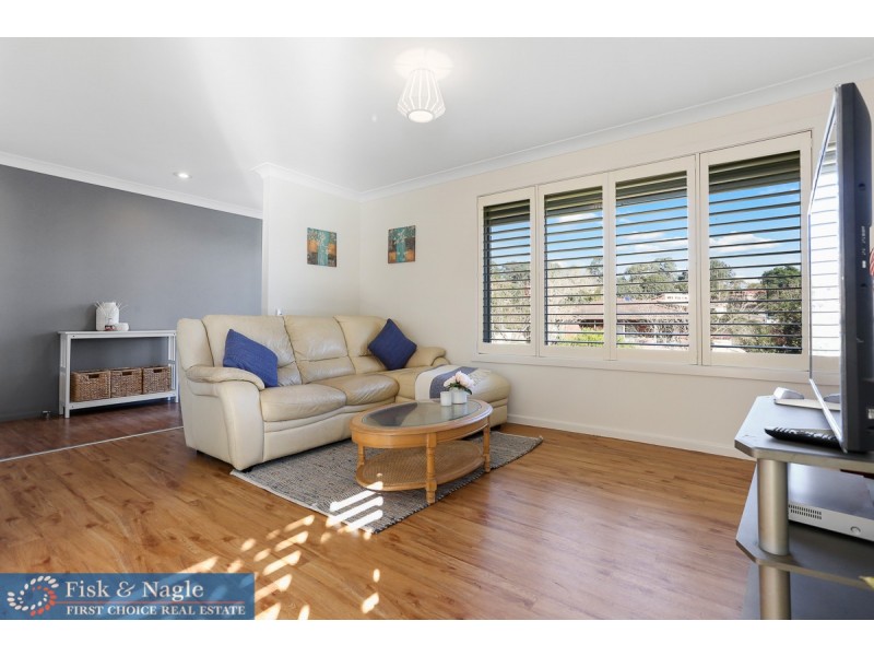 24 Laws Drive, Bega NSW 2550