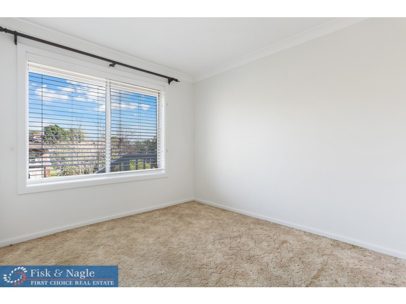 24 Laws Drive, Bega NSW 2550