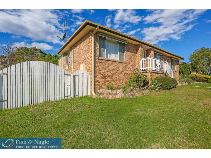 24 Laws Drive, Bega NSW 2550