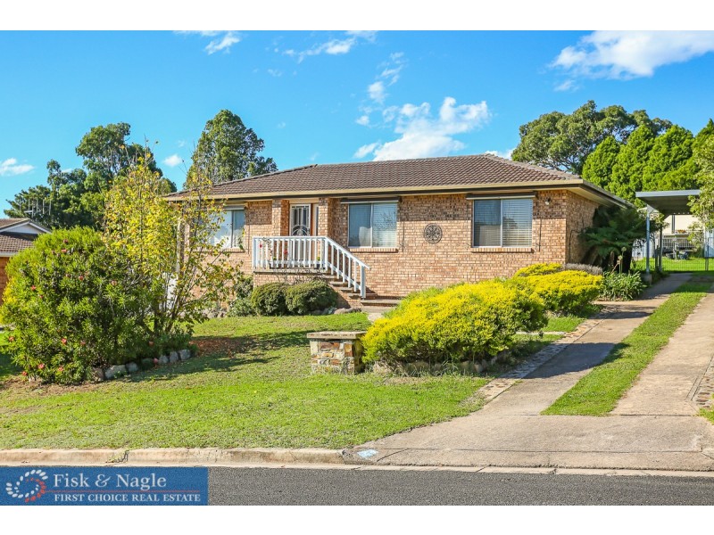 24 Laws Drive, Bega NSW 2550