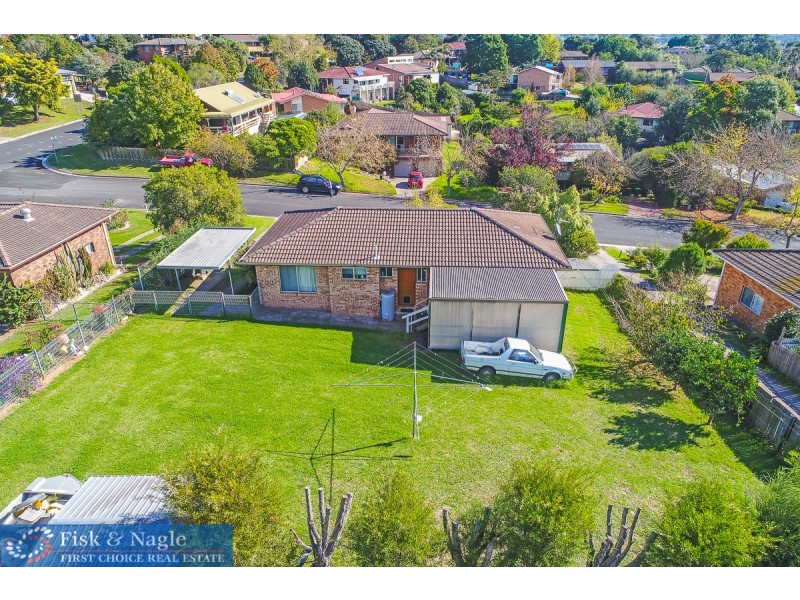 24 Laws Drive, Bega NSW 2550