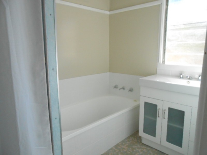 43a Carp Street, Bega NSW 2550