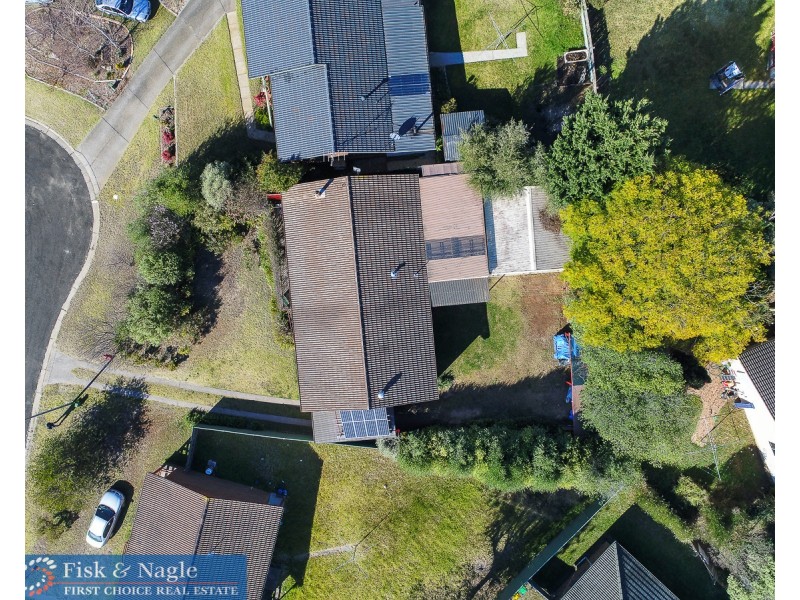11 Hart Crescent, Bega NSW 2550