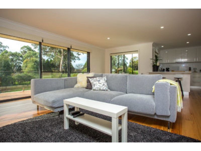 5 Denison Close, Bega NSW 2550