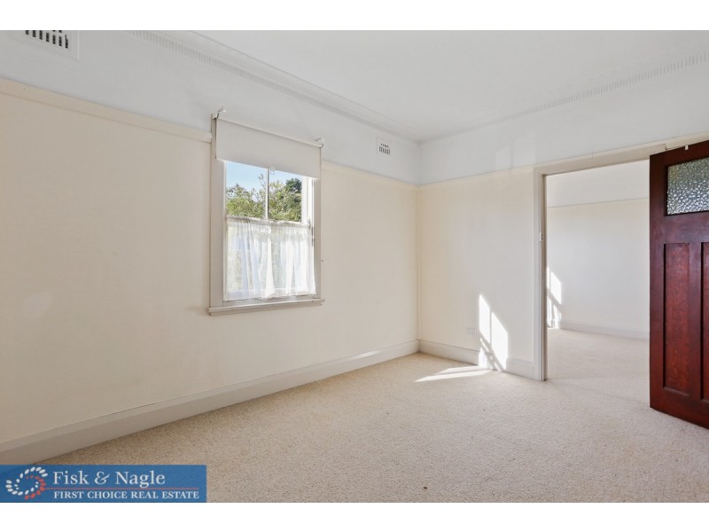 26 Hill Street, Bega NSW 2550