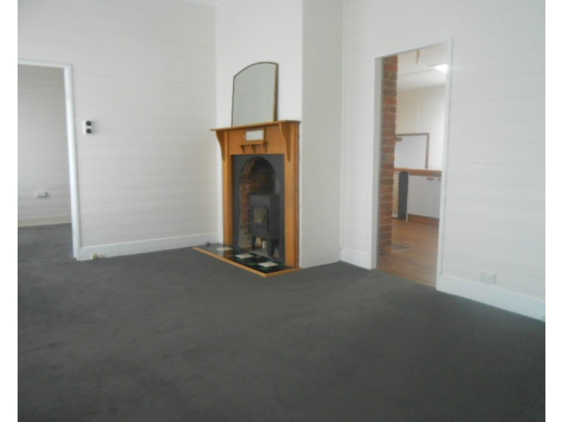 20 Bega Street, Bega NSW 2550