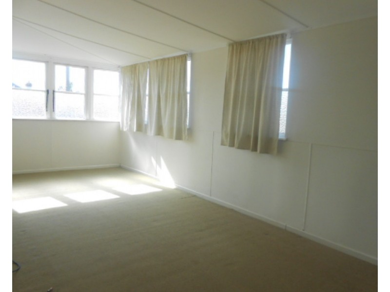 20 Bega Street, Bega NSW 2550