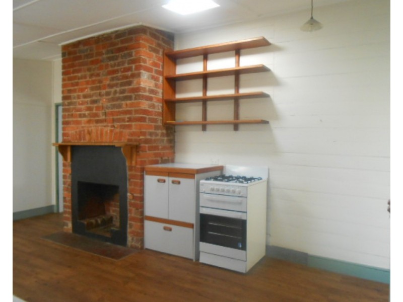 20 Bega Street, Bega NSW 2550