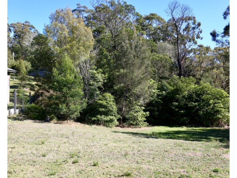 21 Sapphire Crescent, Merimbula NSW 2548