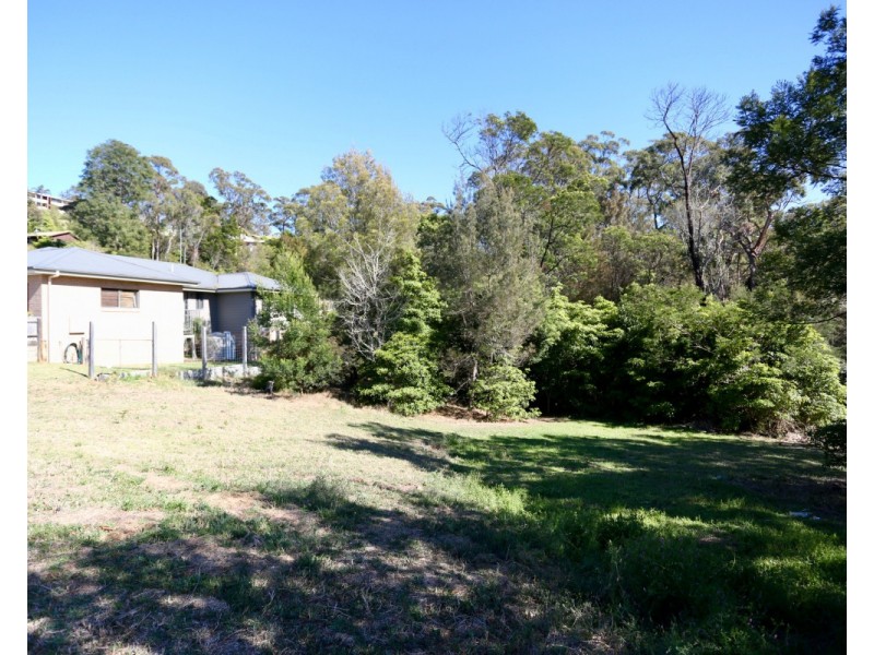 21 Sapphire Crescent, Merimbula NSW 2548