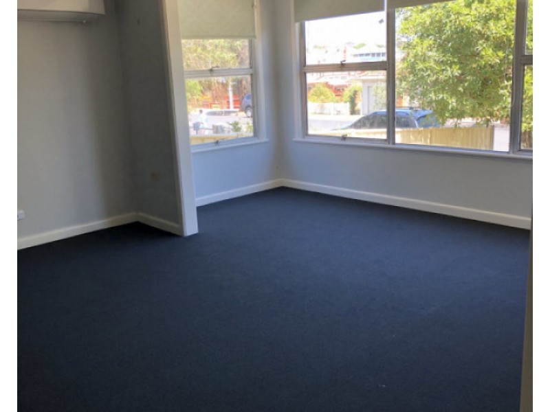 32 Parker Street, Bega NSW 2550