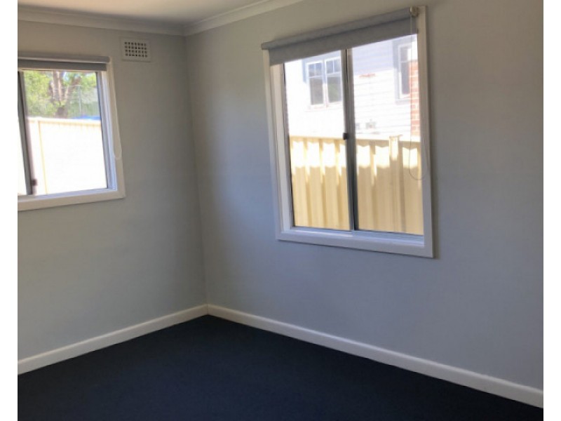 32 Parker Street, Bega NSW 2550