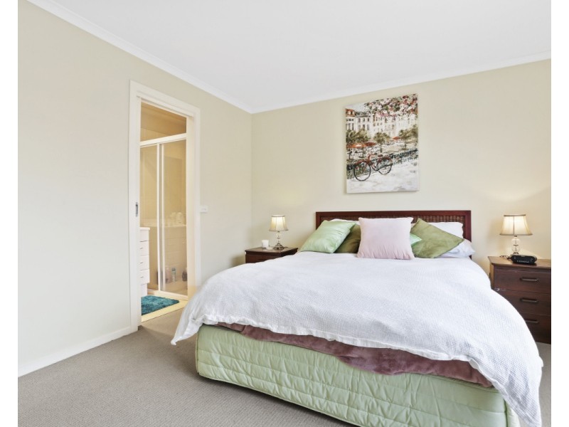 1/12 Sapphire Coast Drive, Merimbula NSW 2548