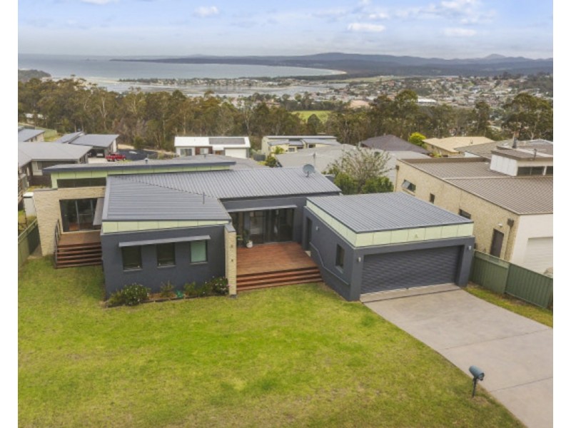 6 Curlew Close, Mirador NSW 2548