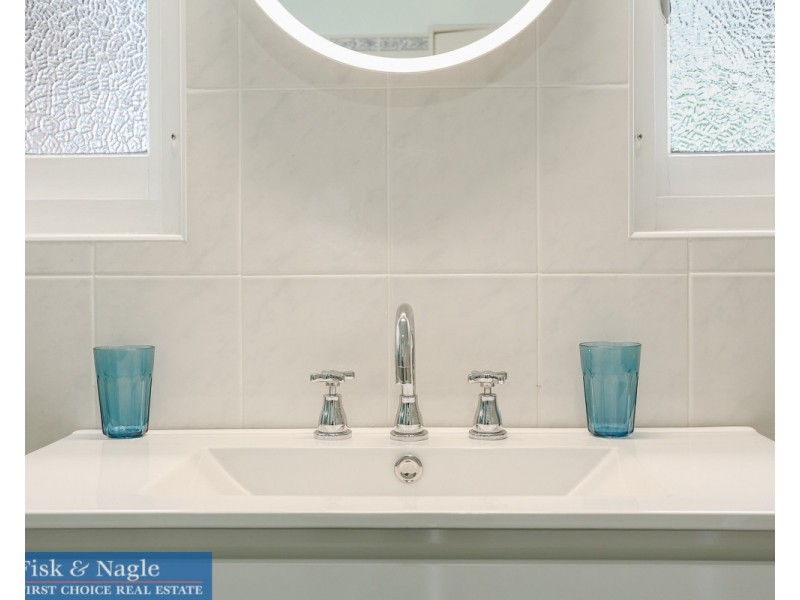 42 Carp Street, Bega NSW 2550