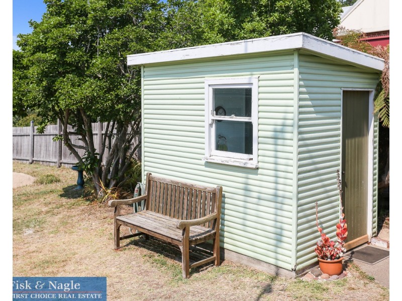 42 Carp Street, Bega NSW 2550