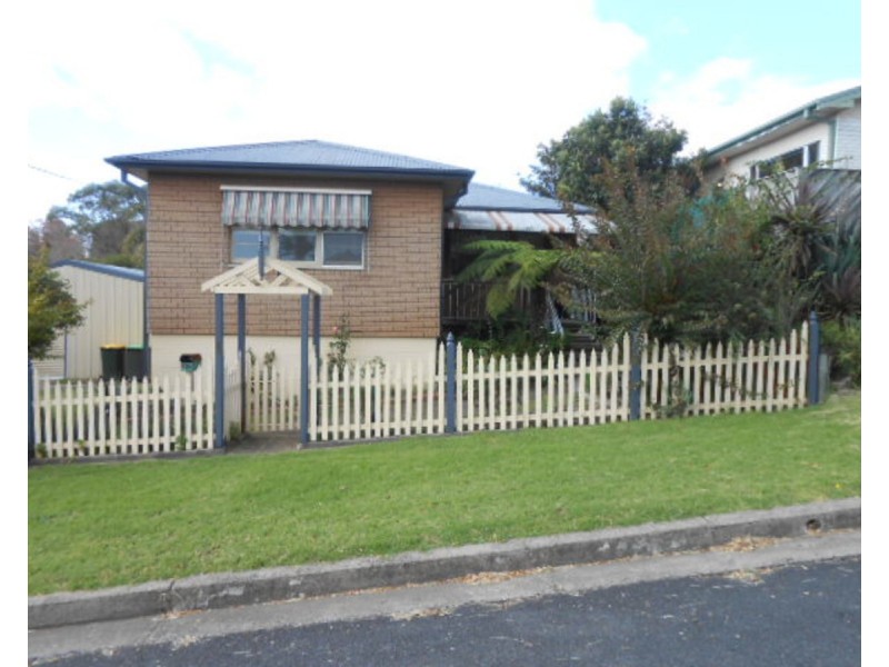 30 Eden Street, Bega NSW 2550