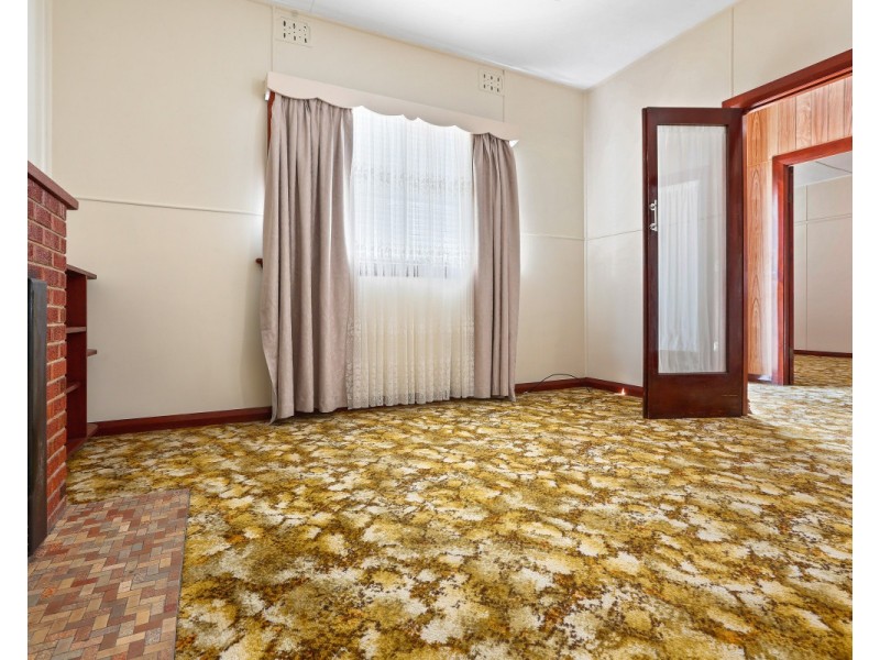 49 Eden Street, Bega NSW 2550