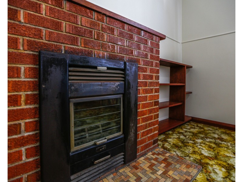 49 Eden Street, Bega NSW 2550