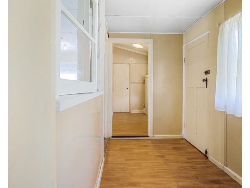 49 Eden Street, Bega NSW 2550