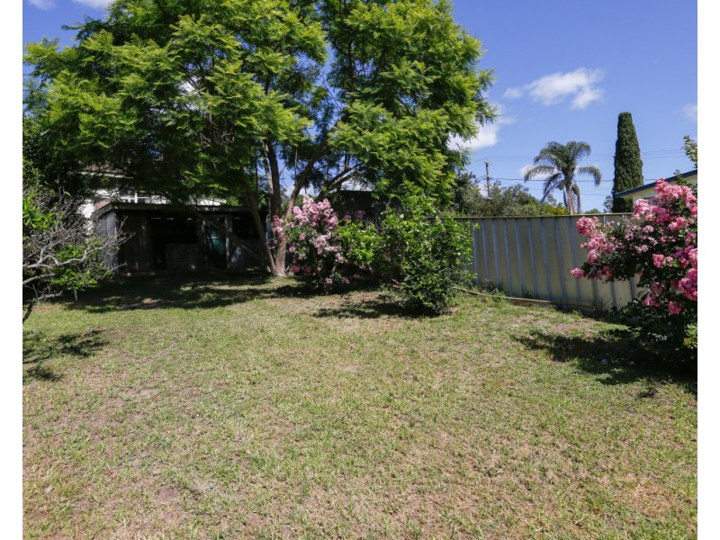 49 Eden Street, Bega NSW 2550