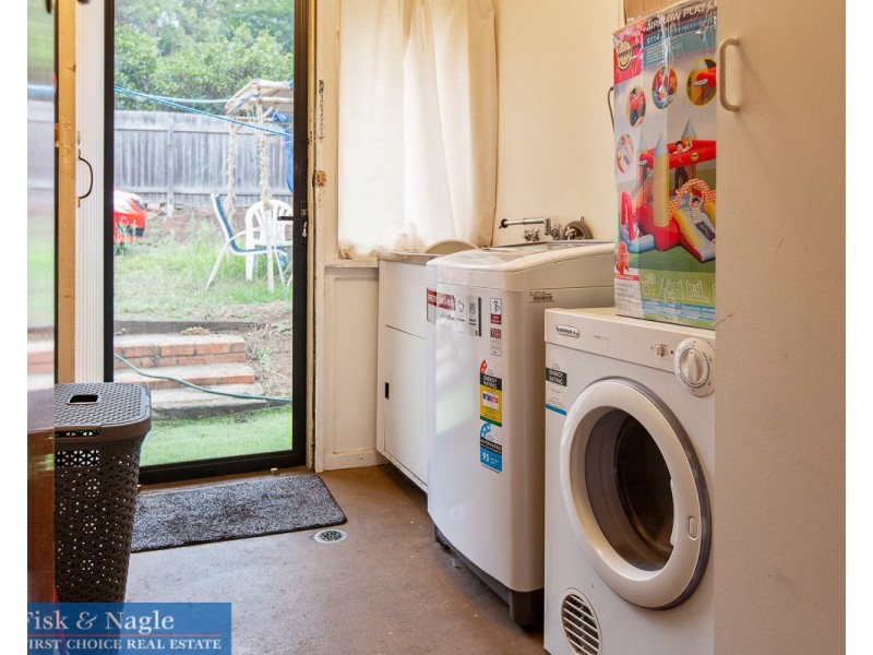 27 Girraween Cresent, Bega NSW 2550