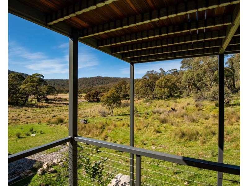 61 Rose Creek Road,, Crackenback NSW 2627