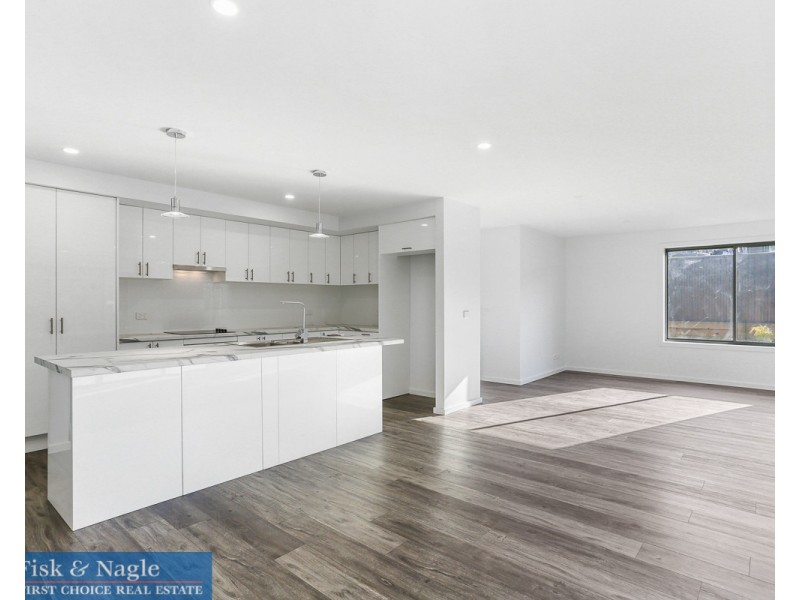 2/223 Pacific Way, Tura Beach NSW 2548