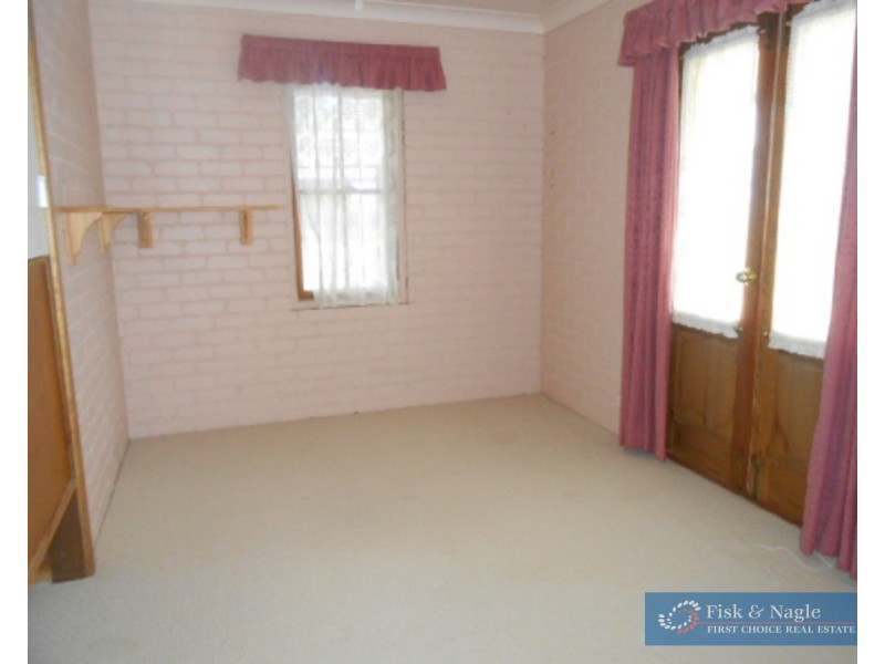 13 Snowy Mountains Highway, Bega NSW 2550