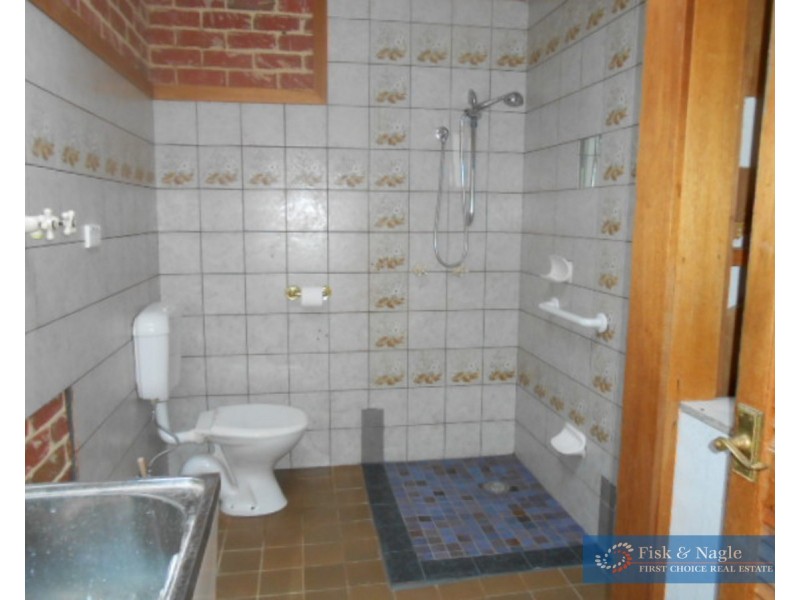 13 Snowy Mountains Highway, Bega NSW 2550