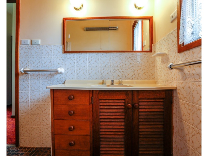 189 Auckland Street, Bega NSW 2550