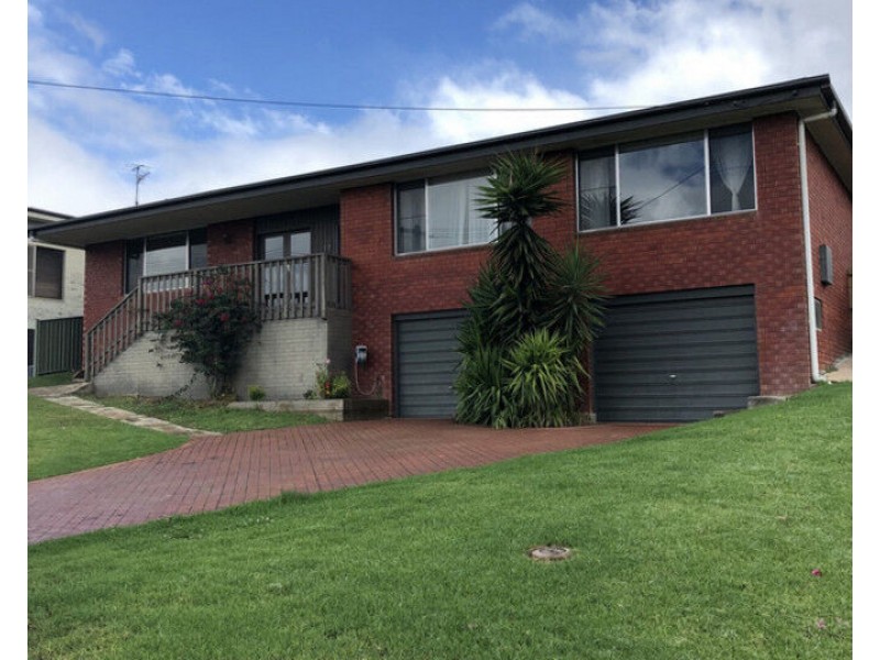 27 Tathra Road, Bega NSW 2550